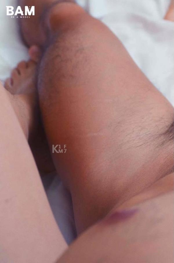 BE-A-MODEL-1-創刊號-X-ISSUE-面具男的情慾世界